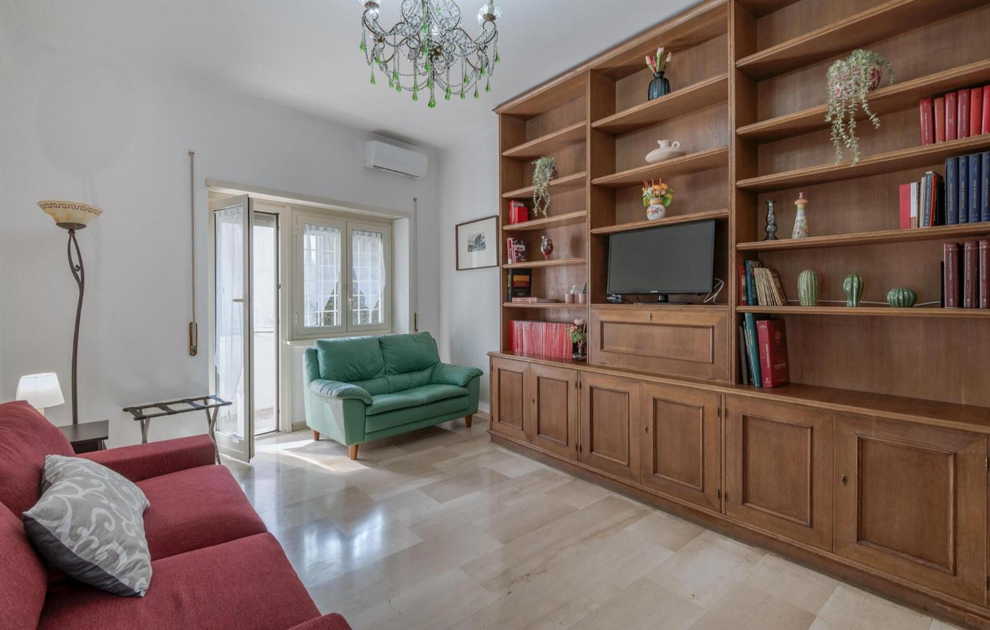 1 Bedroom Pet Friendly In *