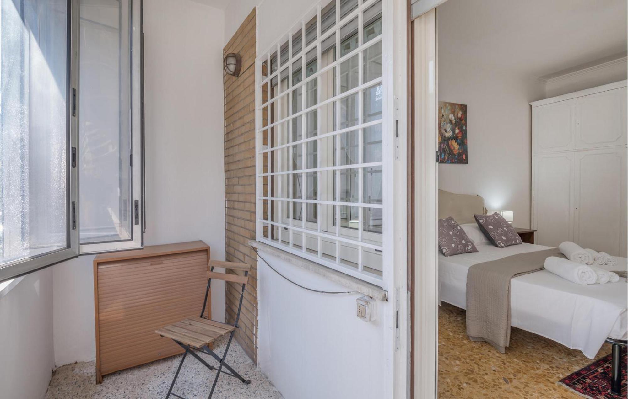 1 Bedroom Pet Friendly In Lägenhet *