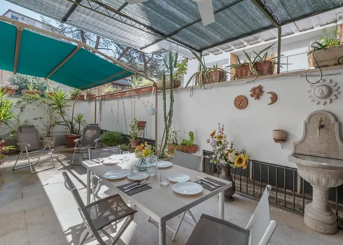 1 Bedroom Pet Friendly Apartment In Roma