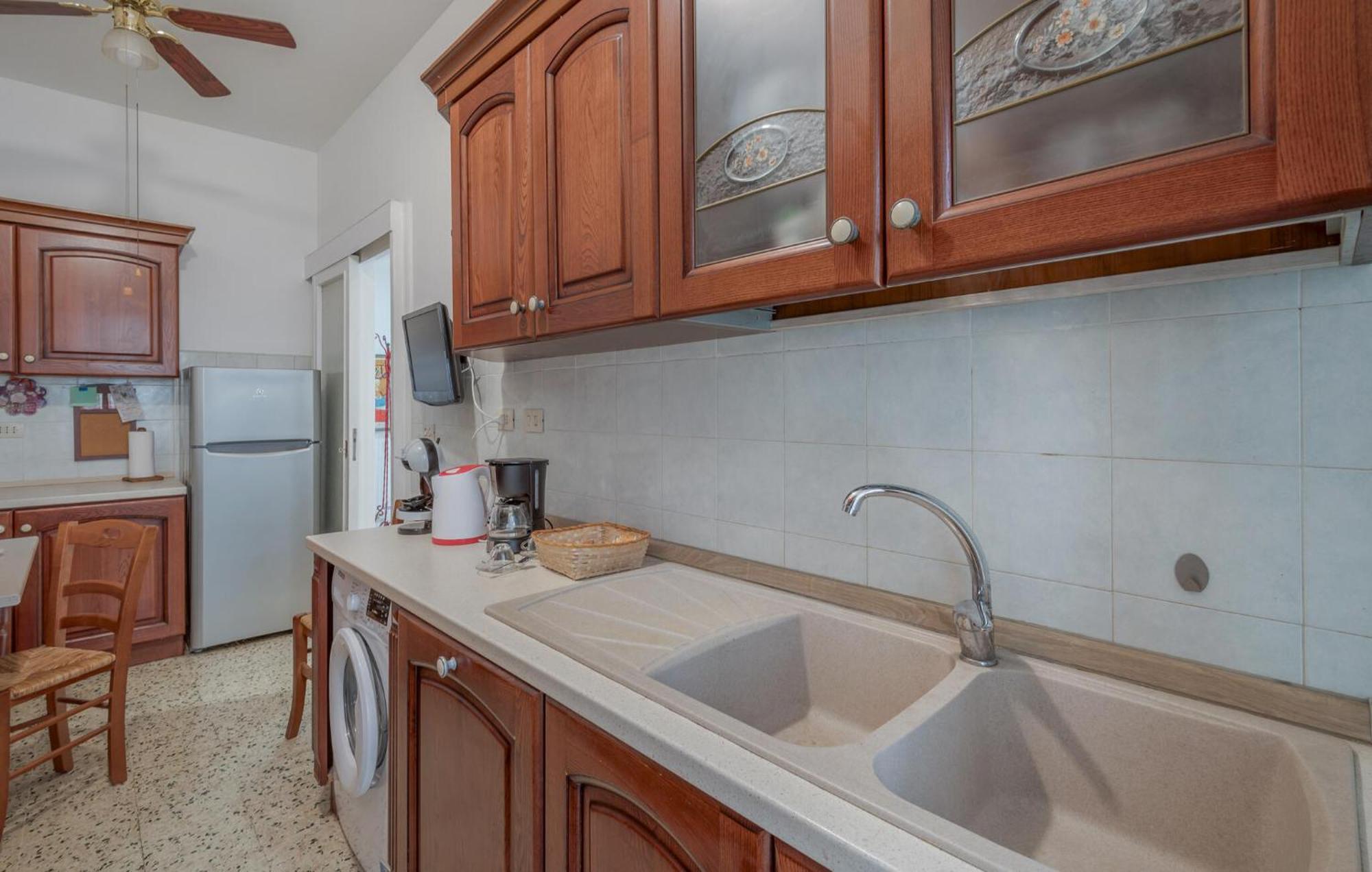 1 Bedroom Pet Friendly In *
