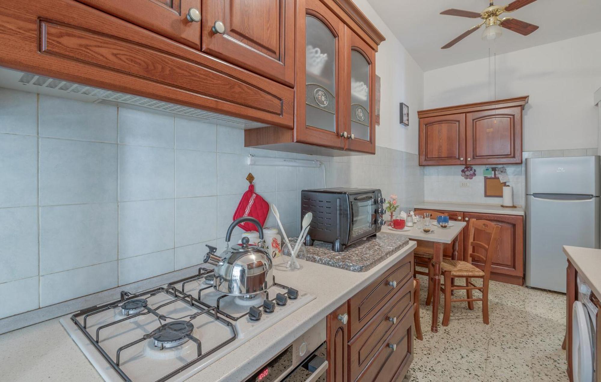 1 Bedroom Pet Friendly In