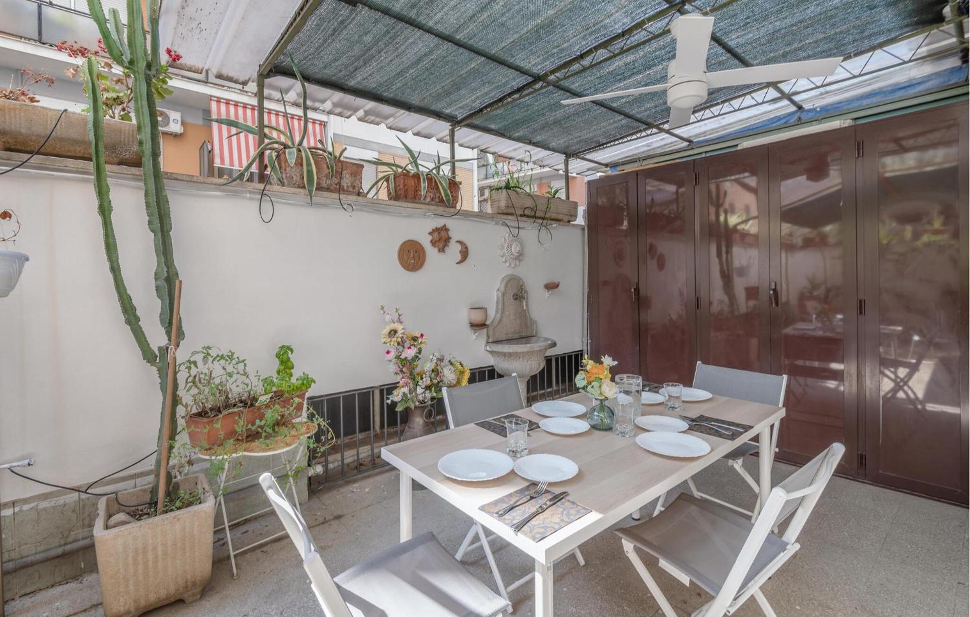Apartment 1 Bedroom Pet Friendly In *